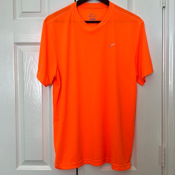 Nike Neon Orange Dry Fit Short sleeve Shirt Size L - Picture 1 of 7